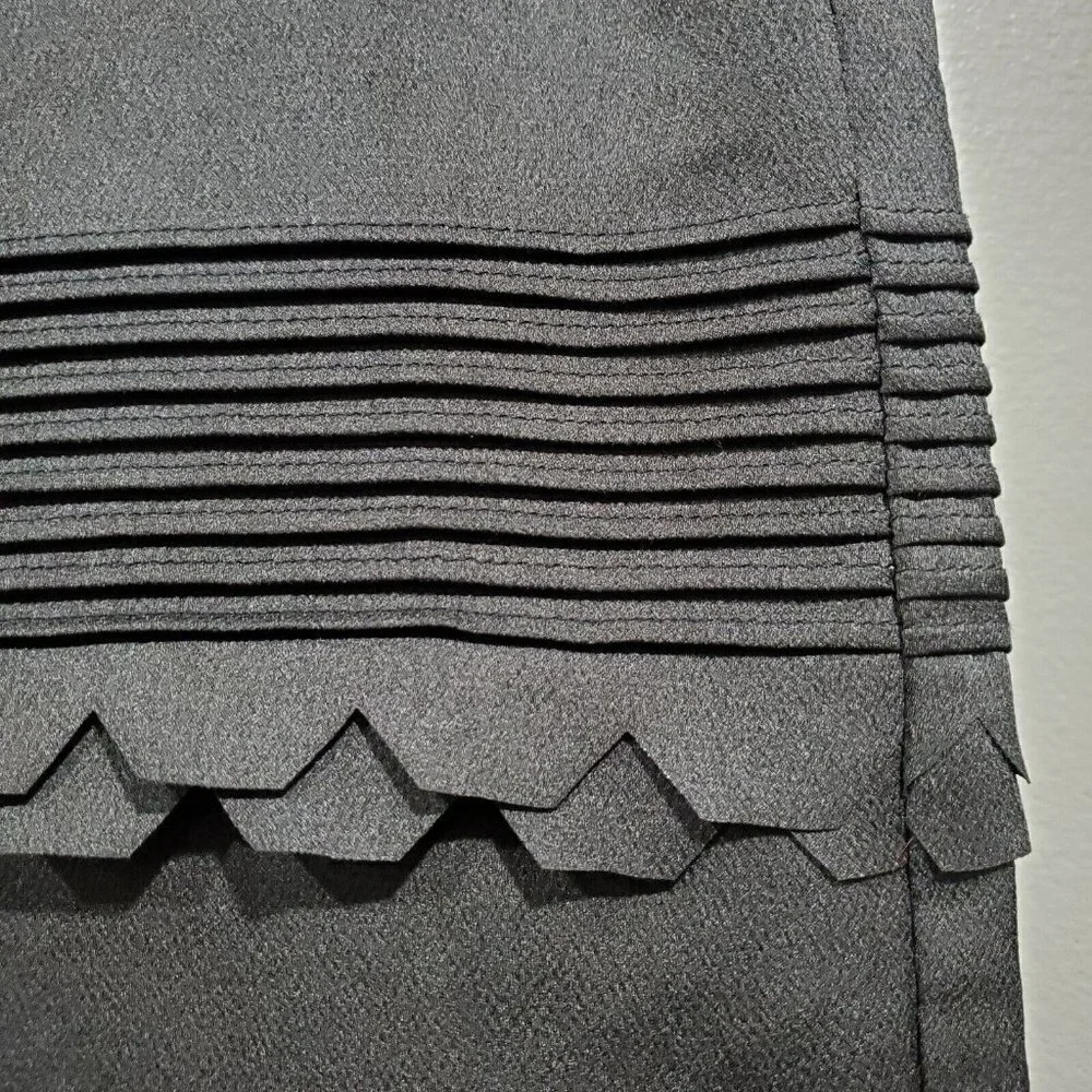 Banana Republic Women's Black Lined Layered Ruffle Mini Skirt Side Zip Size 6